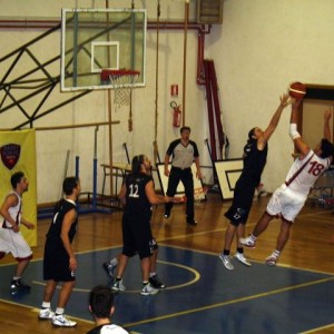 La Basket School ospita la capolista